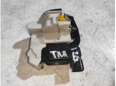 Recambio de motor cierre centralizado trasero izquierdo para kia rio 1.2 cat referencia OEM IAM    2