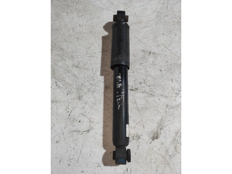 Recambio de amortiguador trasero izquierdo para kia rio 1.2 cat referencia OEM IAM 553001W001  