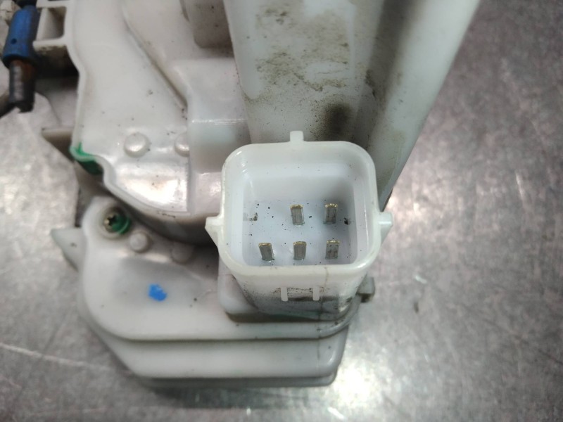 Recambio de motor cierre centralizado delantero izquierdo para fiat fiorino básico referencia OEM IAM   6P