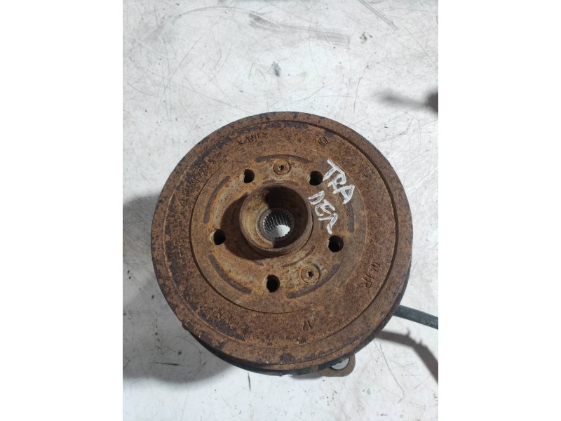 Recambio de mangueta trasera derecha para dacia duster adventure 4x4 referencia OEM IAM   