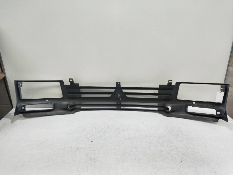 Recambio de rejilla delantera para renault trafic (desde 5.89) 1.9 diesel referencia OEM IAM   