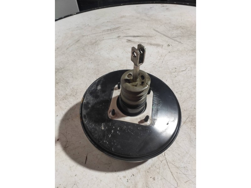 Recambio de servofreno para dacia duster adventure 4x4 referencia OEM IAM 03785454044 472102876R 