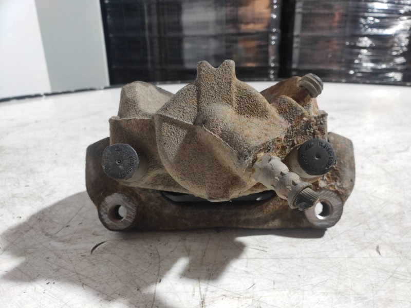 Recambio de pinza freno delantera derecha para dacia duster adventure 4x4 referencia OEM IAM   