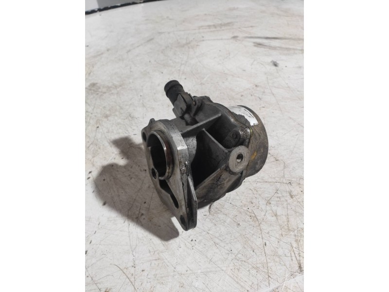 Recambio de depresor freno / bomba vacio para dacia duster adventure 4x4 referencia OEM IAM   