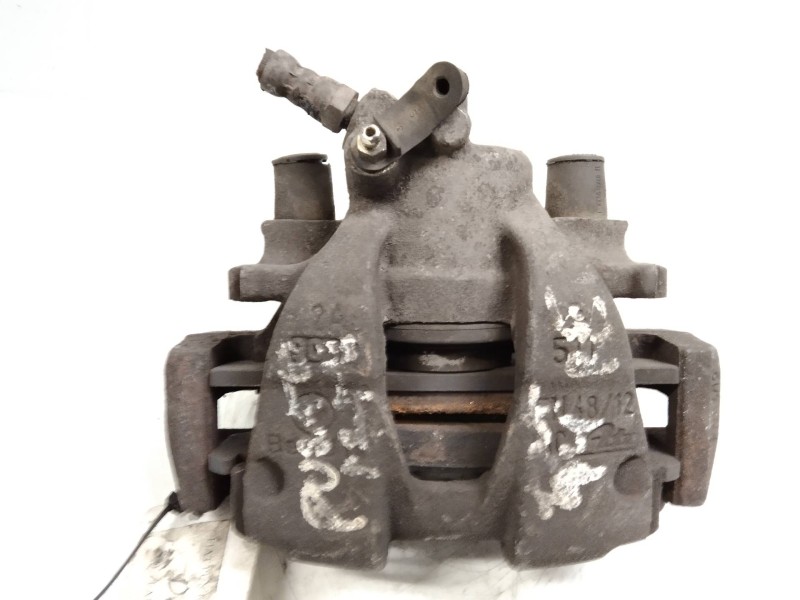 Recambio de pinza freno delantera derecha para fiat punto berl. (176) 1.7 turbodiesel cat referencia OEM IAM    Recambio de pinza freno delantera derecha para fiat punto berl. (176) 1.7 turbodiesel cat referencia OEM IAM