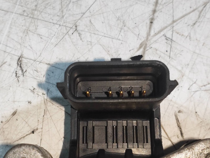 Recambio de valvula egr para dacia duster adventure 4x4 referencia OEM IAM 8200614985 187206401 