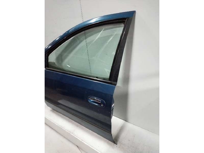 Recambio de puerta delantera izquierda para nissan almera tino (v10m) 2.2 16v turbodiesel cat referencia OEM IAM   