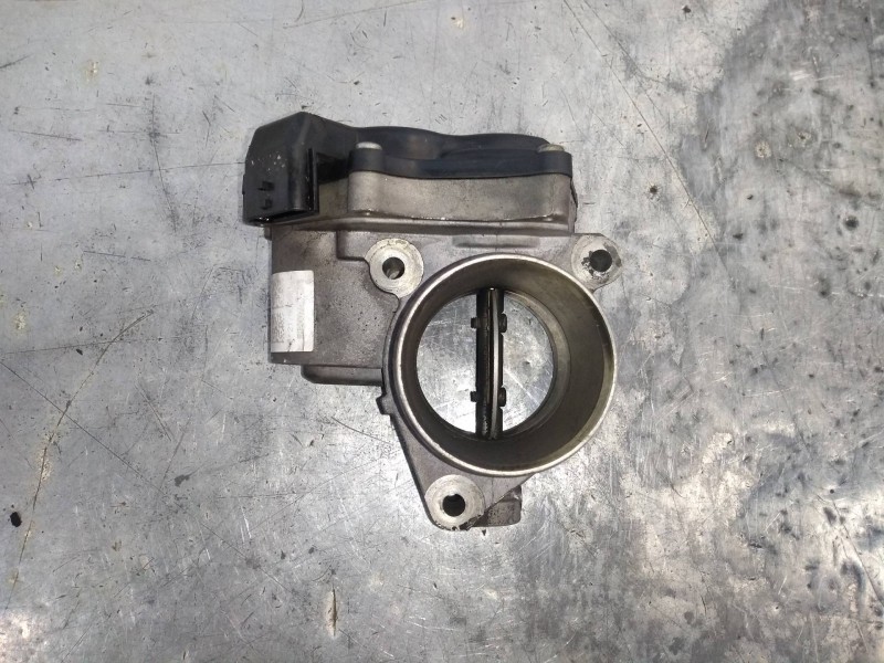 Recambio de caja mariposa para renault megane iii coupe dynamique referencia OEM IAM 8200754913  