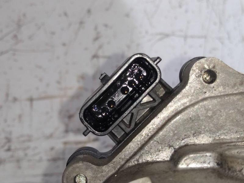 Recambio de caja mariposa para renault megane iii coupe dynamique referencia OEM IAM 8200754913  