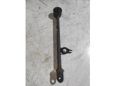 Recambio de brazo suspension superior trasero izquierdo para dacia duster adventure 4x4 referencia OEM IAM