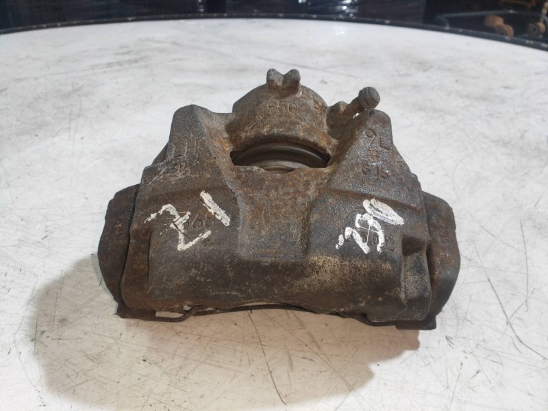 Recambio de pinza freno delantera izquierda para dacia duster adventure 4x4 referencia OEM IAM   