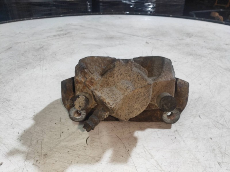 Recambio de pinza freno delantera izquierda para dacia duster adventure 4x4 referencia OEM IAM   