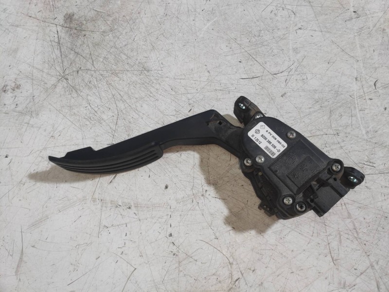 Recambio de potenciometro pedal para dacia duster adventure 4x4 referencia OEM IAM 8200386506D 6PV00908502 