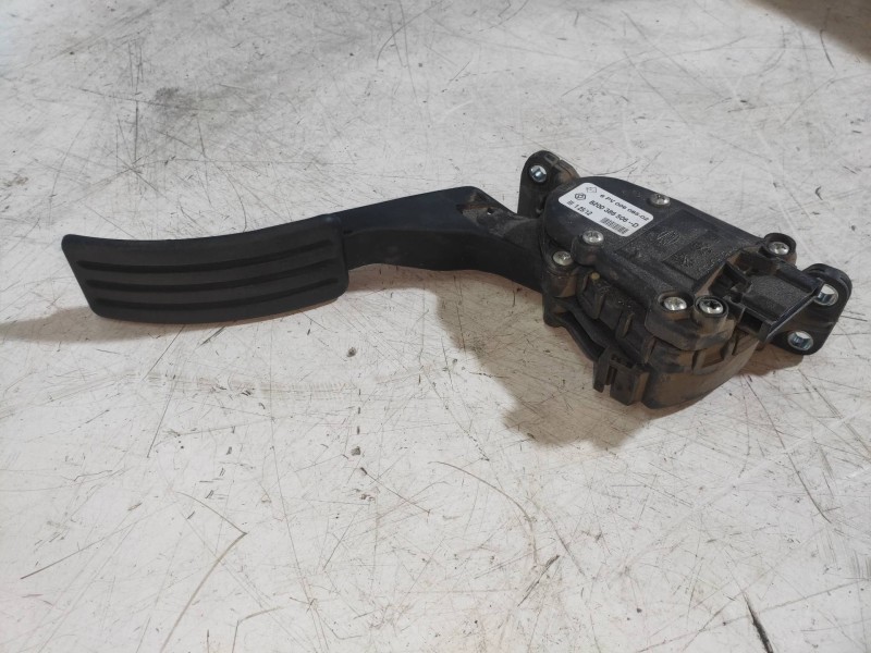 Recambio de potenciometro pedal para dacia duster adventure 4x4 referencia OEM IAM 8200386506D 6PV00908502 