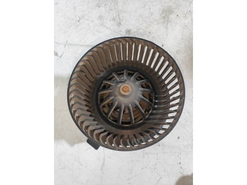 Recambio de motor calefaccion para dacia duster adventure 4x4 referencia OEM IAM N106809Z  