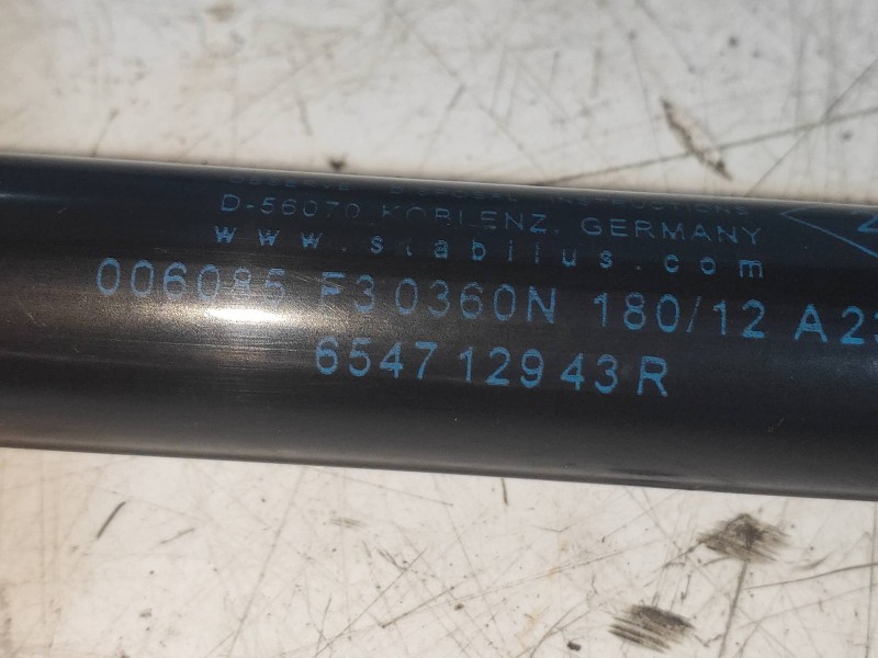 Recambio de amortiguadores capo para dacia duster adventure 4x4 referencia OEM IAM 654712943R  