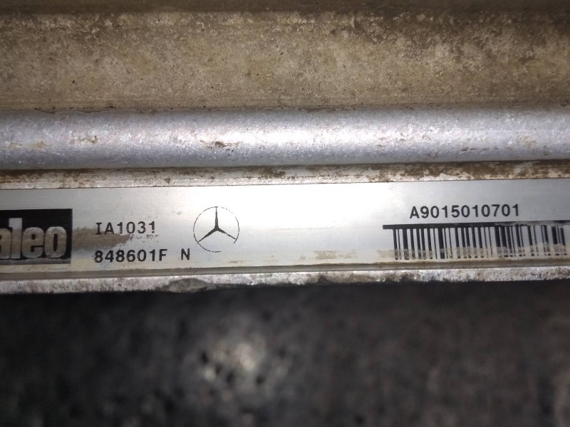 Recambio de intercooler para mercedes sprinter 02.00  caja abierta 211 cdi (902.611-612) referencia OEM IAM A9015010701 848601F 
