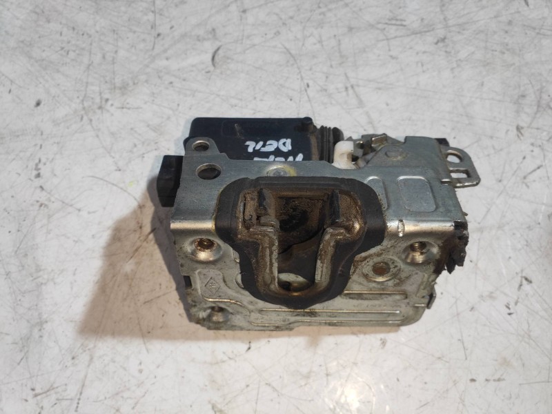 Recambio de motor cierre centralizado trasero derecho para dacia duster adventure 4x4 referencia OEM IAM   
