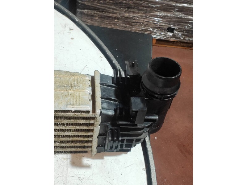 Recambio de intercooler para dacia duster adventure 4x4 referencia OEM IAM 8200880552B M144144 