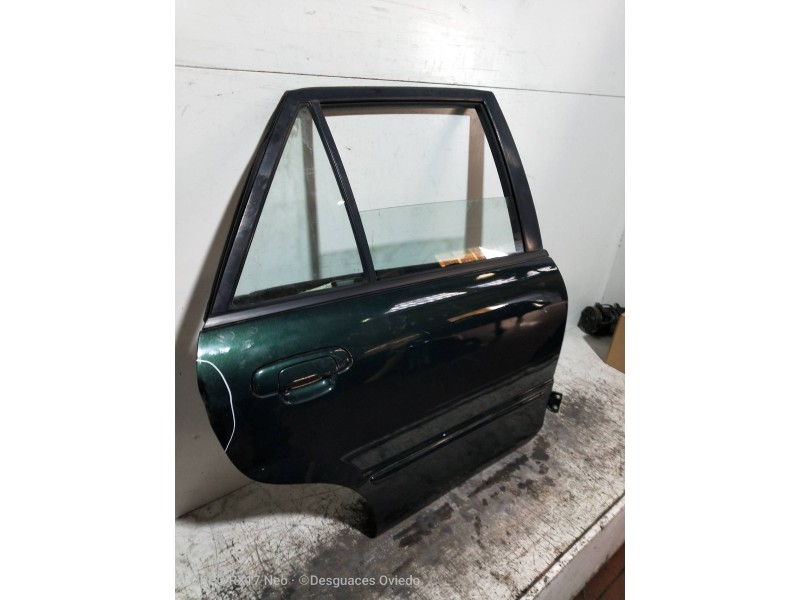 Recambio de puerta trasera derecha para mazda 323 berlina f/s (bj) 1.9 f sportive referencia OEM IAM   5P RANCHERA