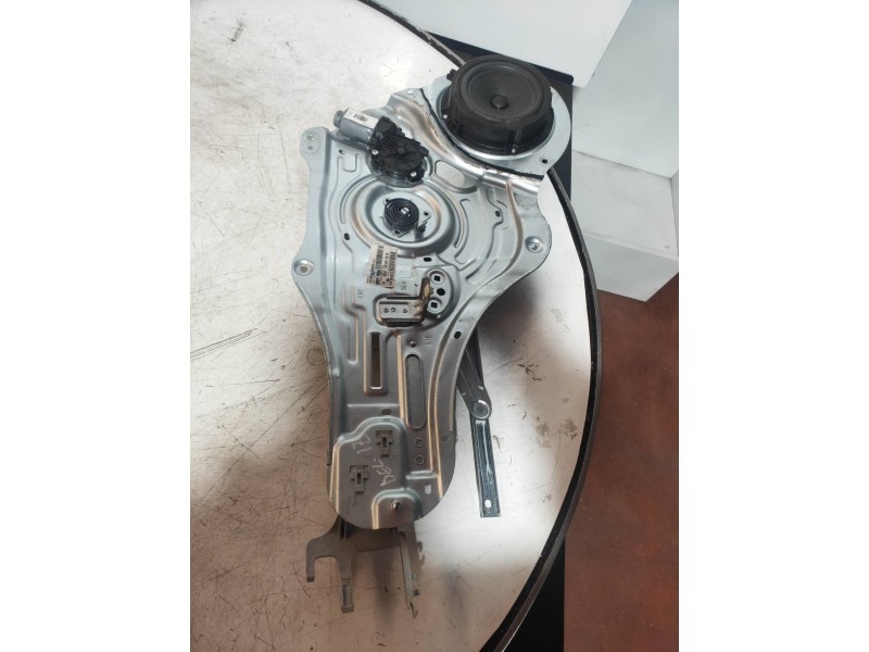 Recambio de elevalunas delantero izquierdo para kia sportage concept 4x2 referencia OEM IAM 824703U000  