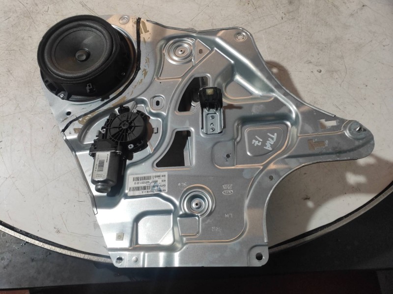 Recambio de elevalunas trasero izquierdo para kia sportage concept 4x2 referencia OEM IAM 834703U000  