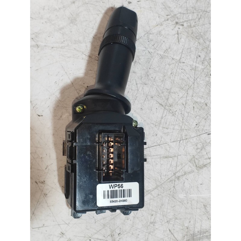 Recambio de mando limpia para kia sportage concept 4x2 referencia OEM IAM 934202K560  