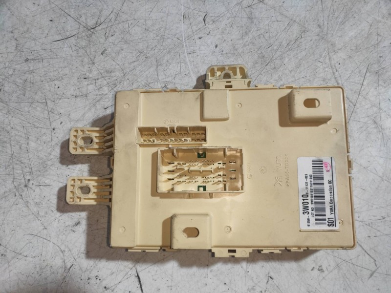 Recambio de caja reles / fusibles para kia sportage concept 4x2 referencia OEM IAM 919503W010  
