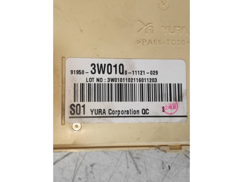 Recambio de caja reles / fusibles para kia sportage concept 4x2 referencia OEM IAM 919503W010  