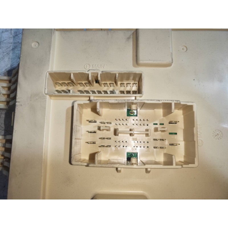 Recambio de caja reles / fusibles para kia sportage concept 4x2 referencia OEM IAM 919503W010  