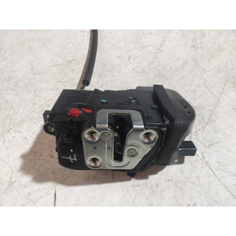 Recambio de motor cierre centralizado trasero derecho para kia sportage concept 4x2 referencia OEM IAM 814203U000  