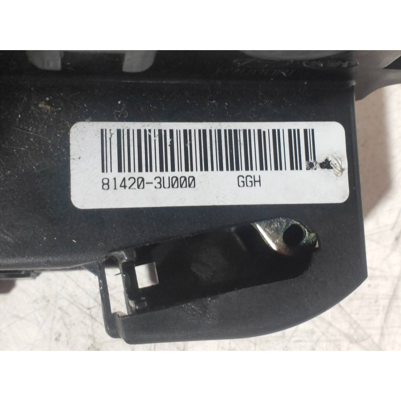 Recambio de motor cierre centralizado trasero derecho para kia sportage concept 4x2 referencia OEM IAM 814203U000  