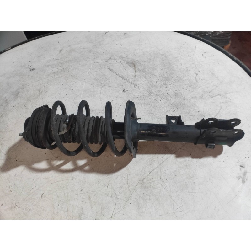 Recambio de amortiguador delantero derecho para kia sportage concept 4x2 referencia OEM IAM 546613U010  