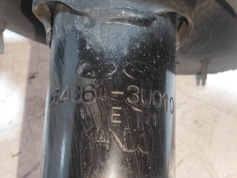 Recambio de amortiguador delantero derecho para kia sportage concept 4x2 referencia OEM IAM 546613U010  