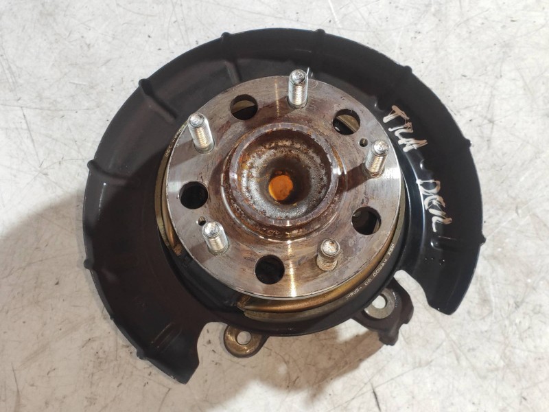 Recambio de mangueta trasera derecha para kia sportage concept 4x2 referencia OEM IAM   