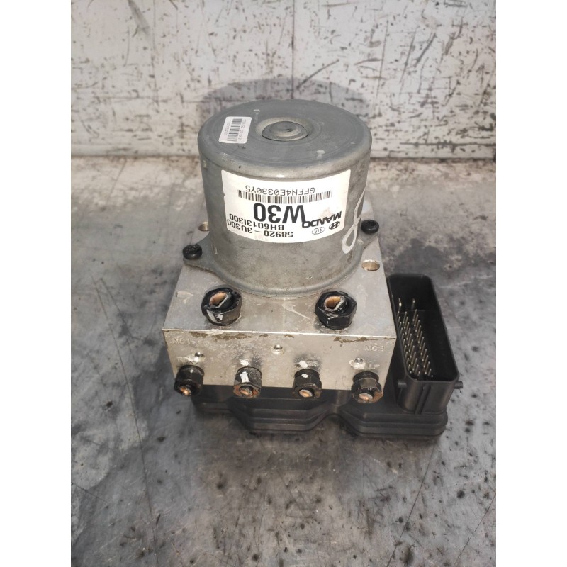 Recambio de abs para kia sportage concept 4x2 referencia OEM IAM 589203U300 BH6013I300 BE6003I322