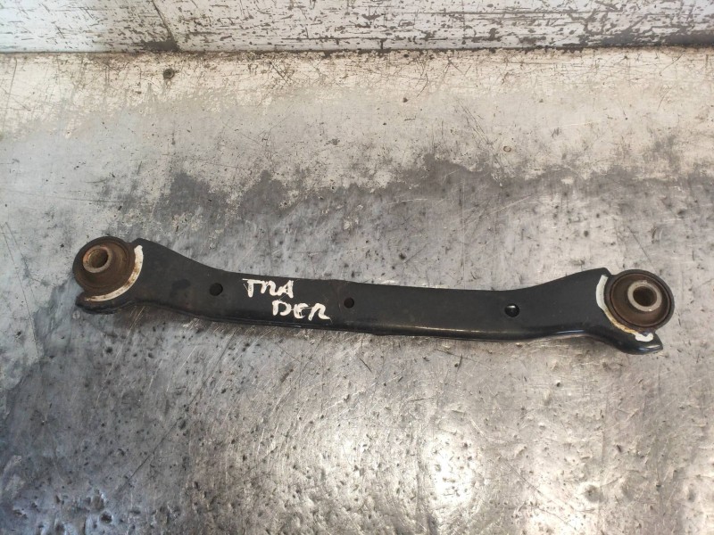 Recambio de brazo suspension superior trasero derecho para kia sportage concept 4x2 referencia OEM IAM 551002S050  