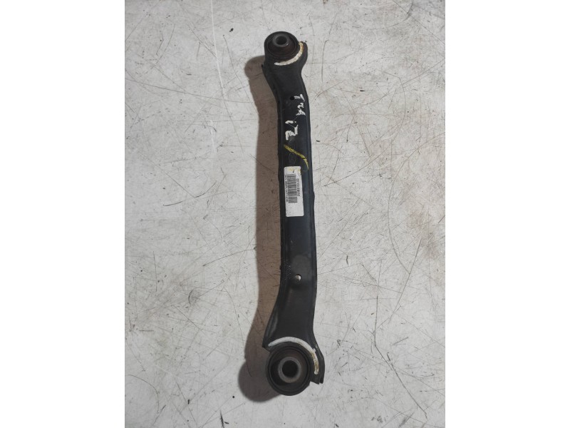 Recambio de brazo suspension superior trasero izquierdo para kia sportage concept 4x2 referencia OEM IAM 551002S050  