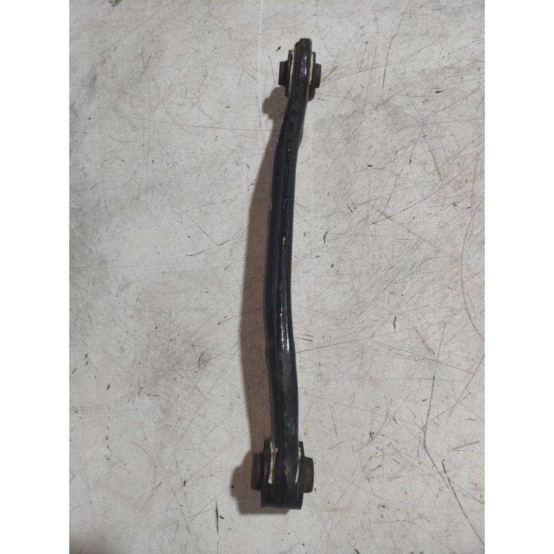 Recambio de brazo suspension superior trasero izquierdo para kia sportage concept 4x2 referencia OEM IAM 551002S050  