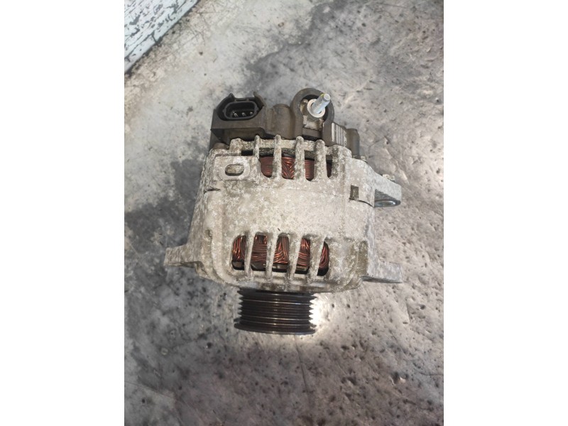 Recambio de alternador para kia sportage concept 4x2 referencia OEM IAM 373002B600 2609780 