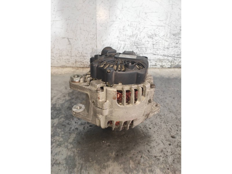 Recambio de alternador para kia sportage concept 4x2 referencia OEM IAM 373002B600 2609780 