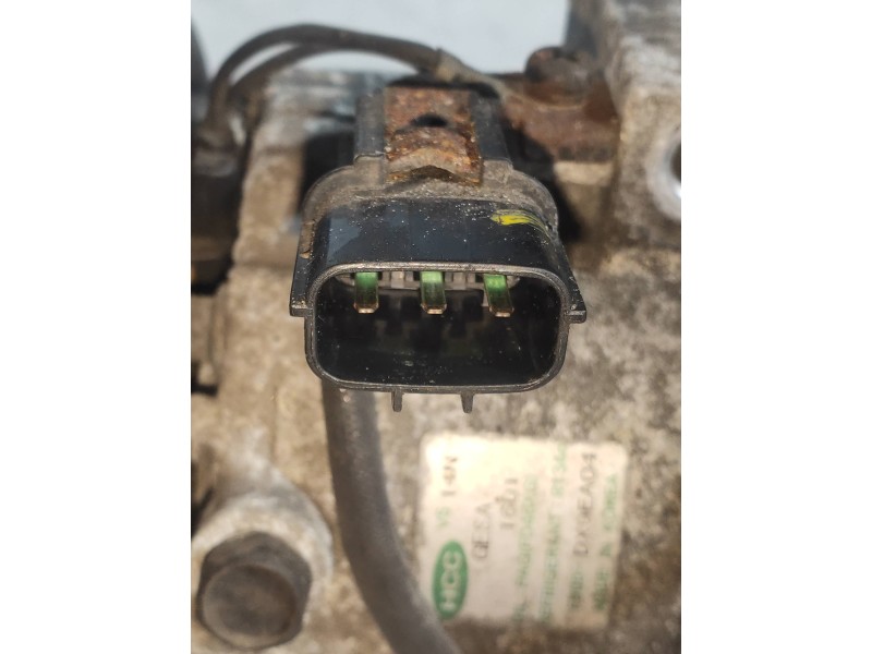 Recambio de compresor aire acondicionado para kia sportage concept 4x2 referencia OEM IAM F500DX9EA04  