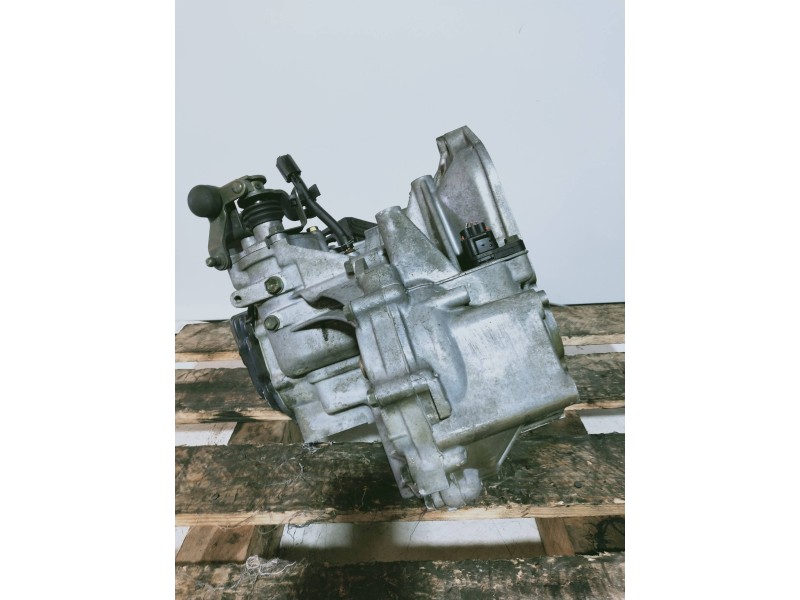 Recambio de caja cambios para opel agila básico referencia OEM IAM Y492662  