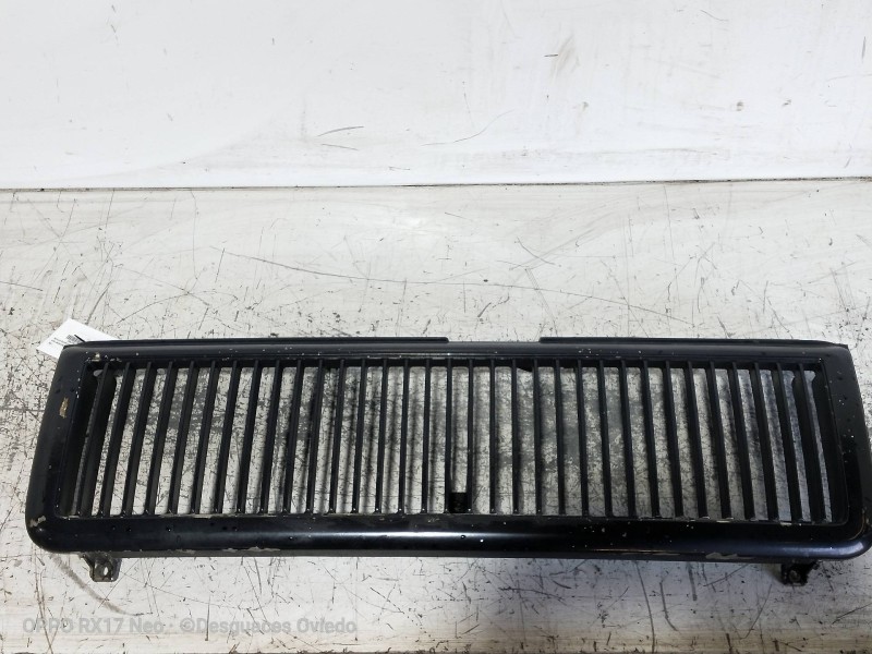 Recambio de rejilla delantera para opel monterey ls referencia OEM IAM   