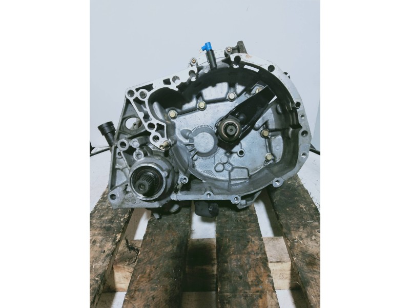 Recambio de caja cambios para renault megane i classic (la0) 1.6e rn referencia OEM IAM JB1918 S083142 