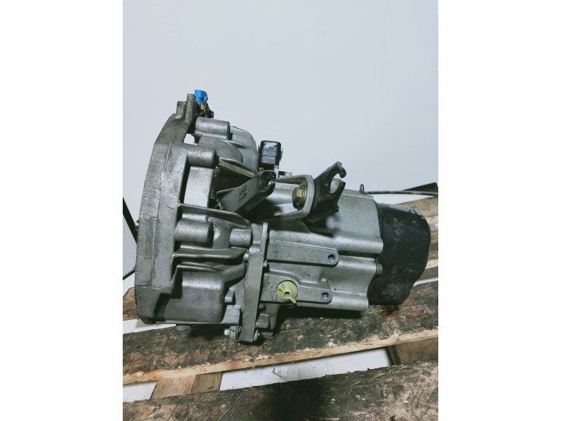 Recambio de caja cambios para renault megane i classic (la0) 1.6e rn referencia OEM IAM JB1918 S083142 
