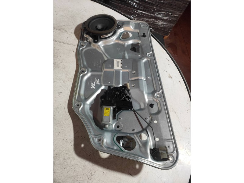 Recambio de elevalunas delantero derecho para volvo v70 familiar kinetic referencia OEM IAM 30661066 970716101 983040101 