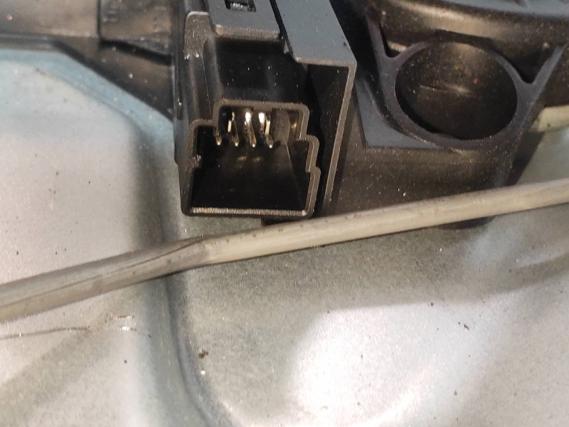 Recambio de elevalunas delantero derecho para volvo v70 familiar kinetic referencia OEM IAM 30661066 970716101 983040101 