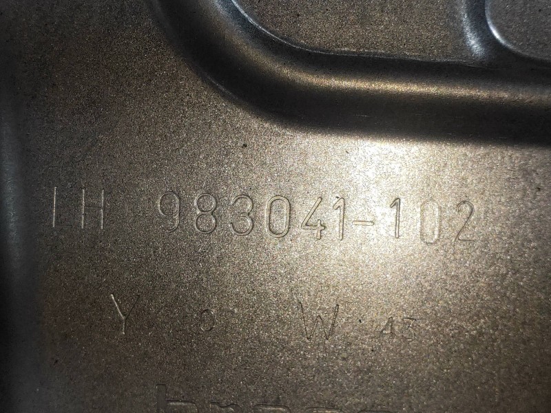 Recambio de elevalunas trasero izquierdo para volvo v70 familiar kinetic referencia OEM IAM 983041102 970715101 