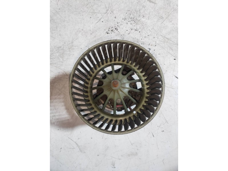 Recambio de motor calefaccion para volvo v70 familiar kinetic referencia OEM IAM 0130101620 K9277003 